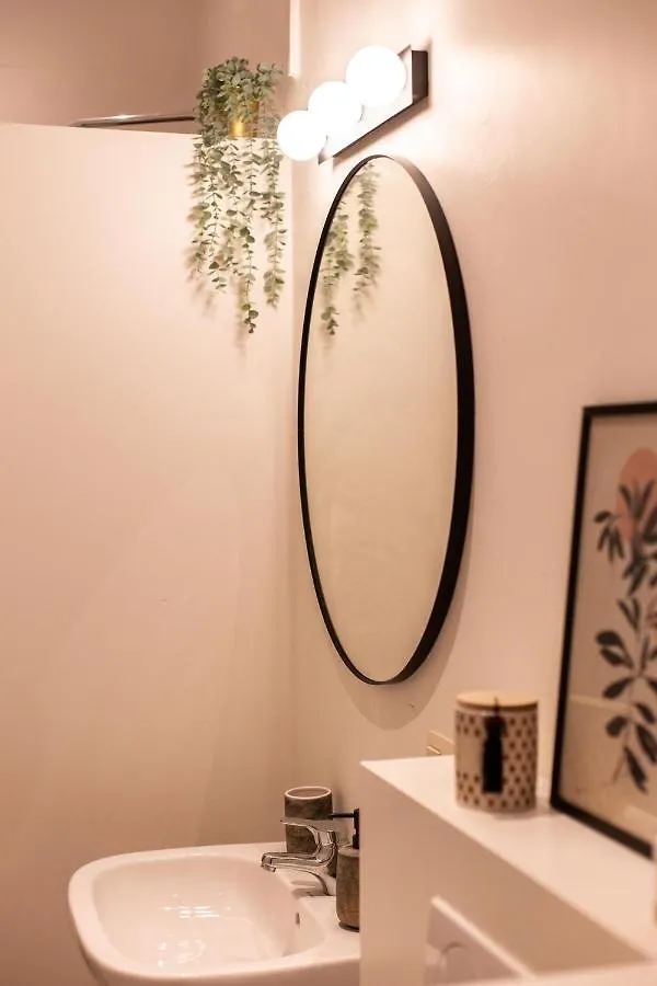 Romantische Studio In Harmoniewijk أنتويرب 0*,
